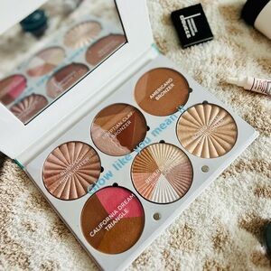 OFRA Palette plus beauty bundle!